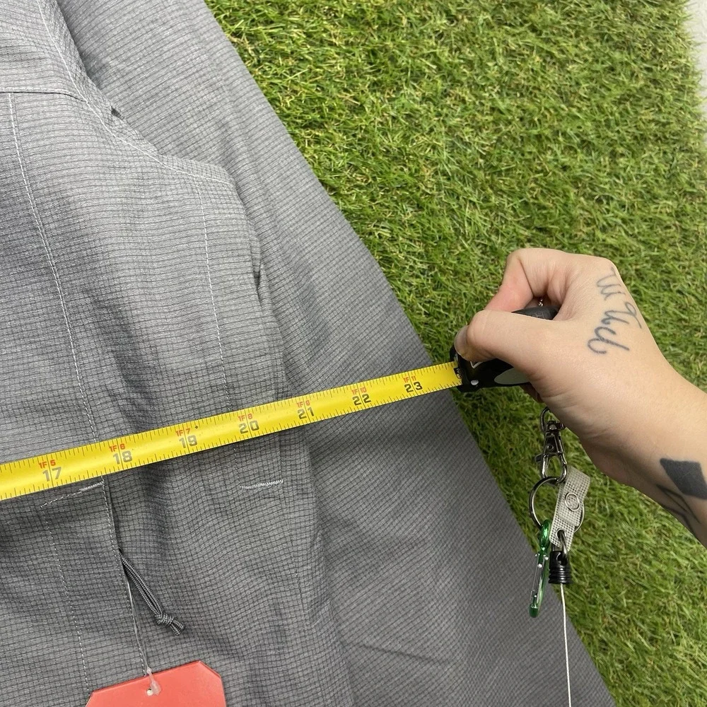 The North Face shop confidence